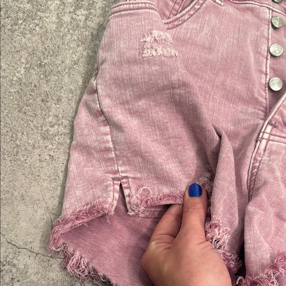 Free People We The Free Pink Jean Cutoff Shorts Distressed Frayed Hem - Picture 6 of 11